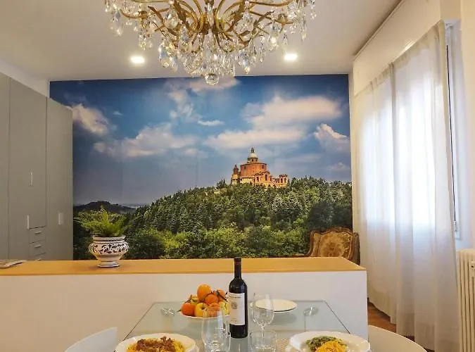 Guglielmo Center By Wonderful Italy * 볼로냐